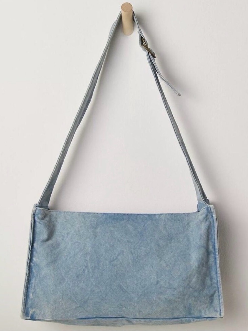Free People Camp Crush Sling Bag Denim - Picture 2 of 5